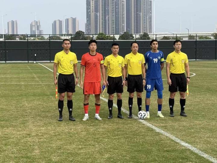 九游娱乐-0-3！1-0！中国足球悲喜两重天，U16完败乌兹别克后，U19成功复仇