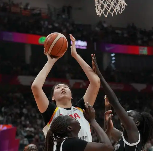 九游娱乐登录入口-中国女篮86比76战胜南苏丹女篮，再赢一场就能确保晋级世界杯